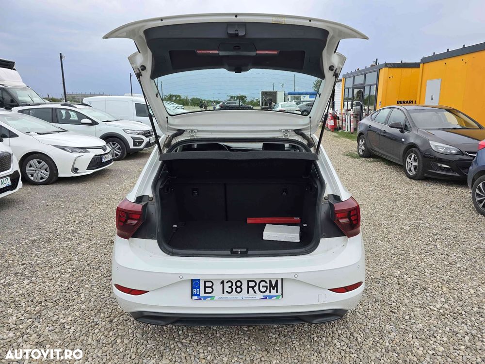 Volkswagen Polo - 8