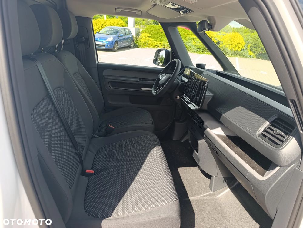 Volkswagen ID BUZZ CARGO - 12