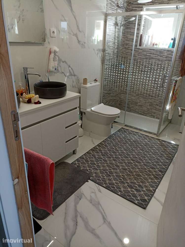 Quarto - localizado em Santarem - Grande imagem: 4/10