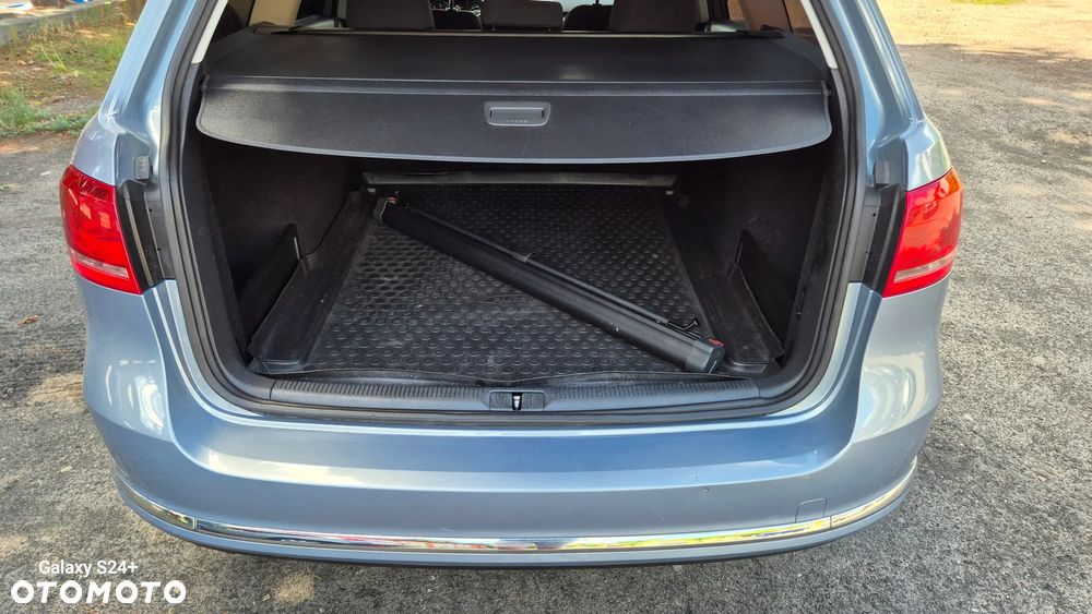Volkswagen Passat 2.0 TDI BlueMotion Technology Comfortline - 18