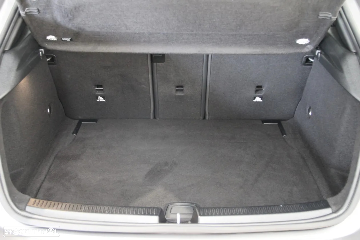 Mercedes-Benz A 180 d AMG Line Aut. - 38