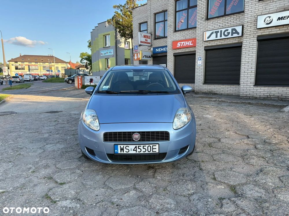 Fiat Grande Punto - 2
