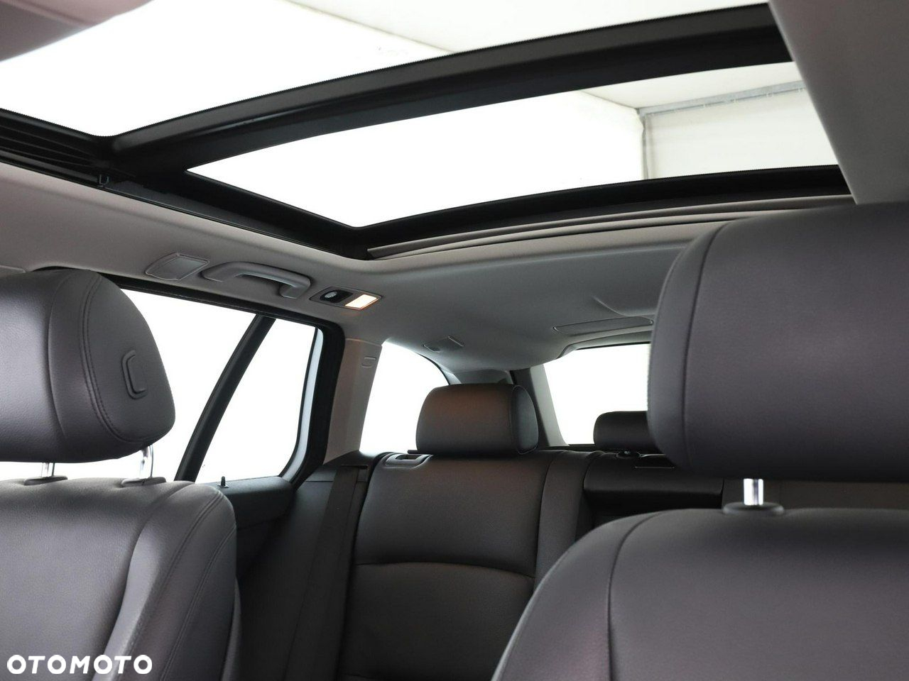 BMW Seria 5 520d - 40
