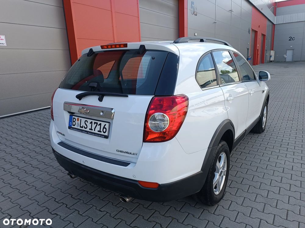 Chevrolet Captiva 2.4 2WD LT - 14