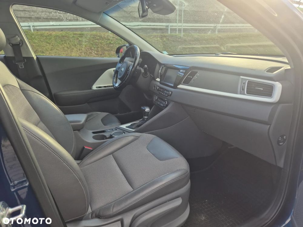 Kia Niro 1.6 GDI Hybrid L - 17