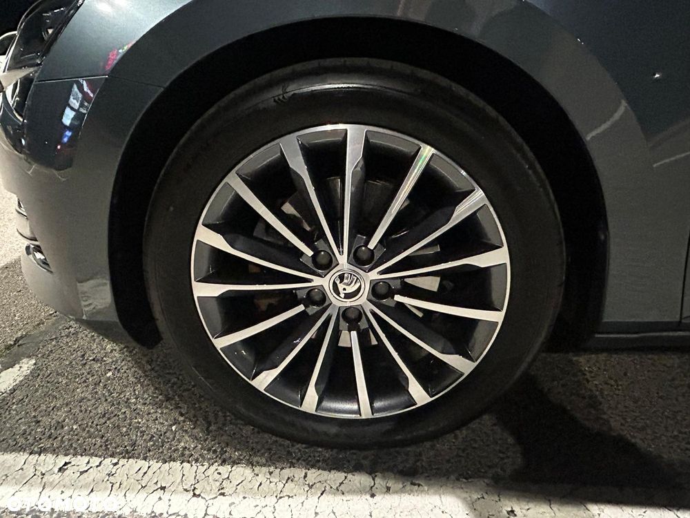 Skoda Superb - 17