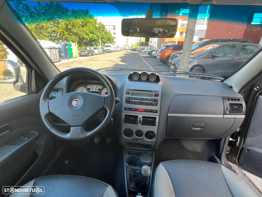 Fiat Strada Adventure - 16