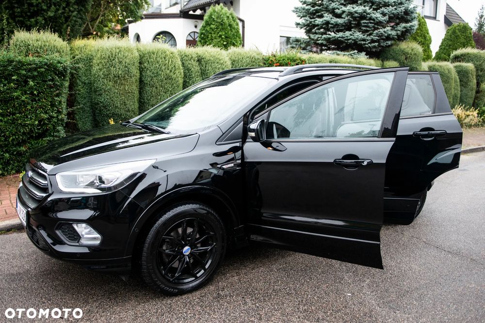 Ford Kuga 1.5 EcoBoost 2x4 ST-Line - 16