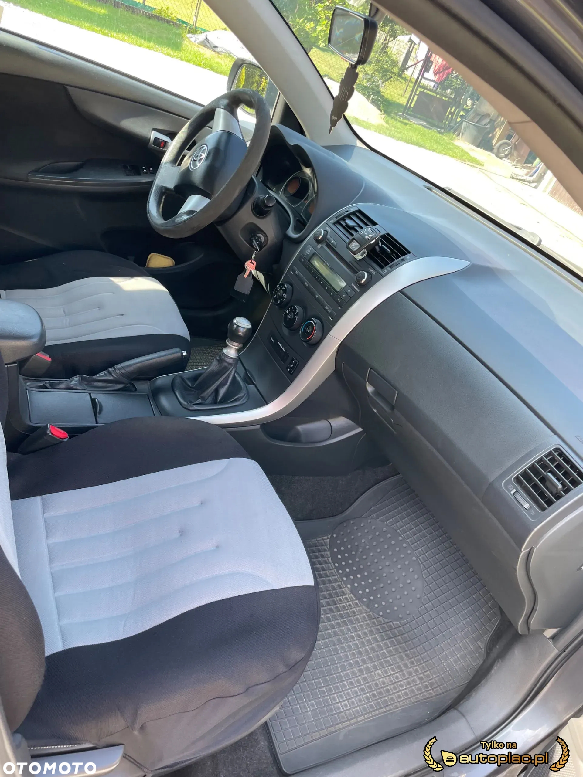 Toyota Corolla - 7