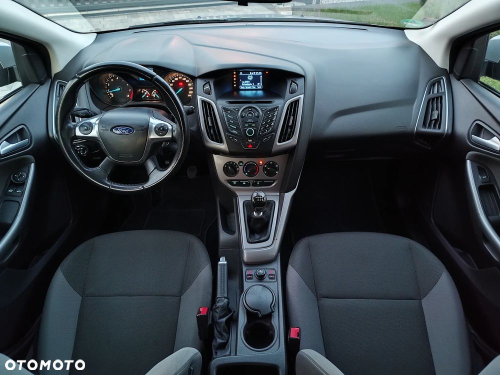 Ford Focus Turnier 1.0 EcoBoost Start-Stopp-System TREND - 9