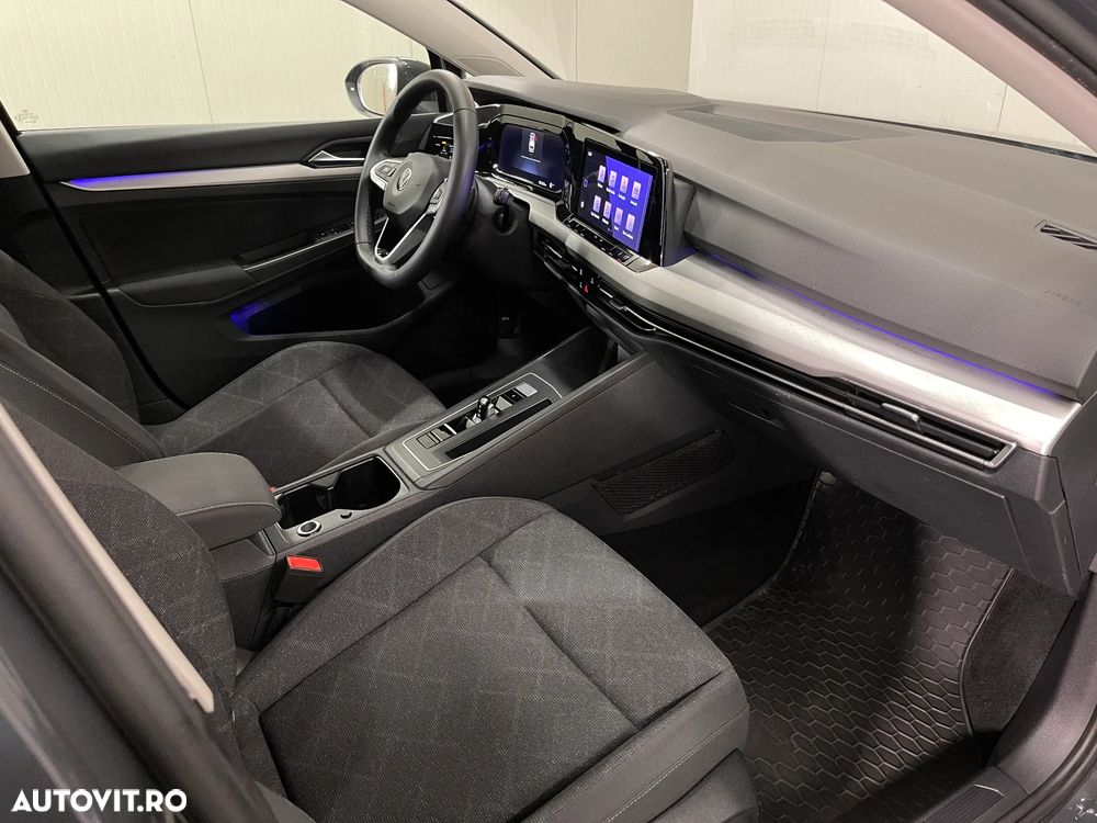 Volkswagen Golf 1.0 eTSI DSG MHEV Life - 12