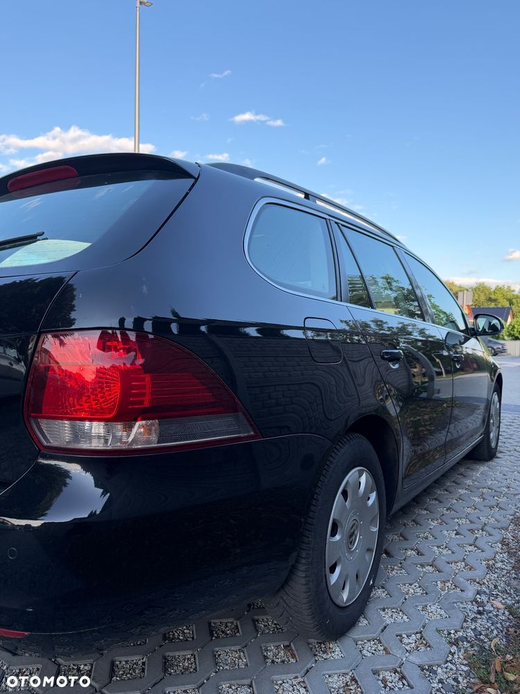 Volkswagen Golf 1.6 TDI DPF Comfortline - 16