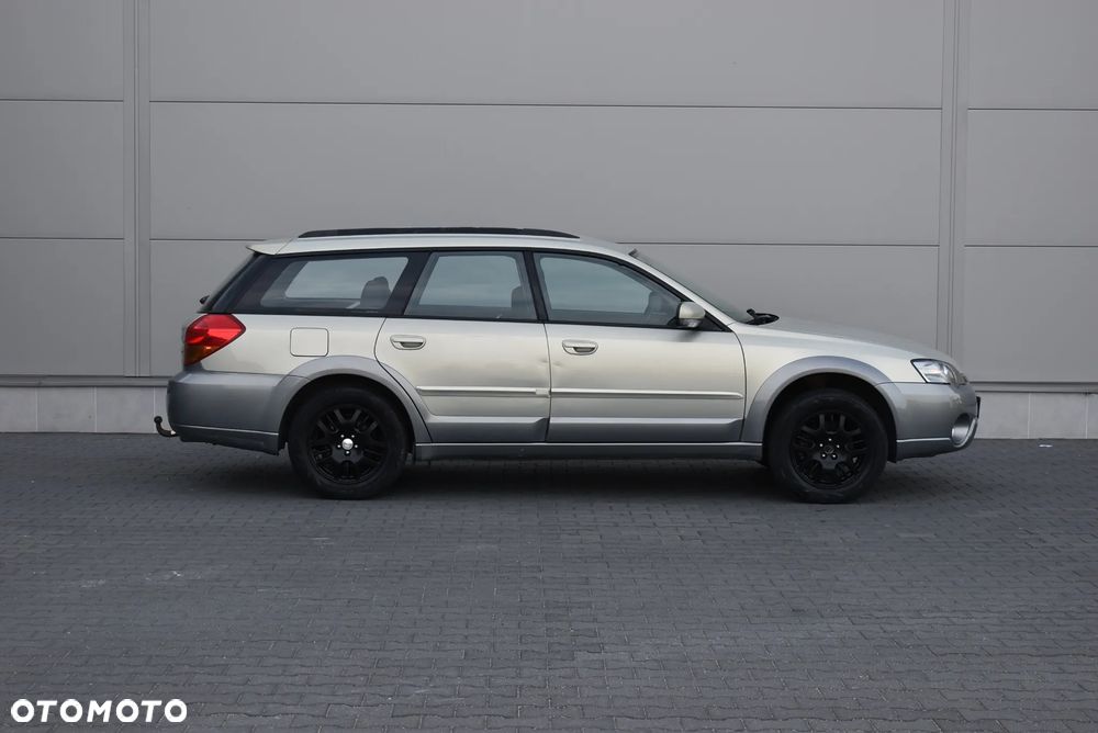 Subaru Legacy 2.5 4WD - 29