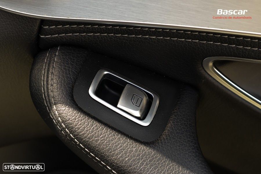 Mercedes-Benz C 300 BlueTEC Hybrid Avantgarde - 54