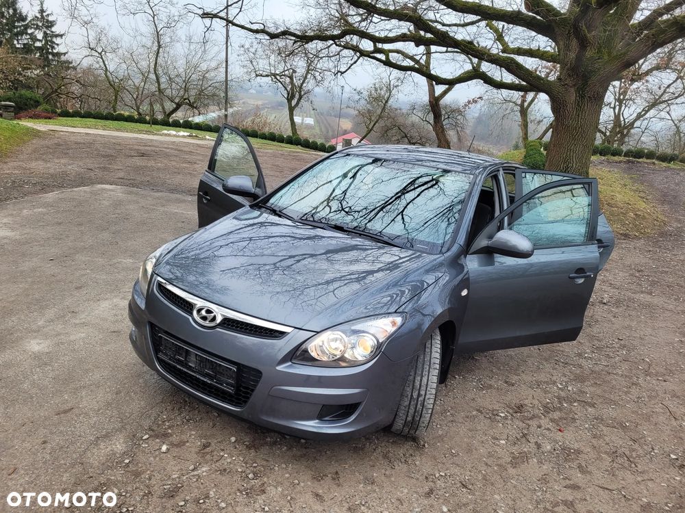 Hyundai i30 1.4 Base - 14