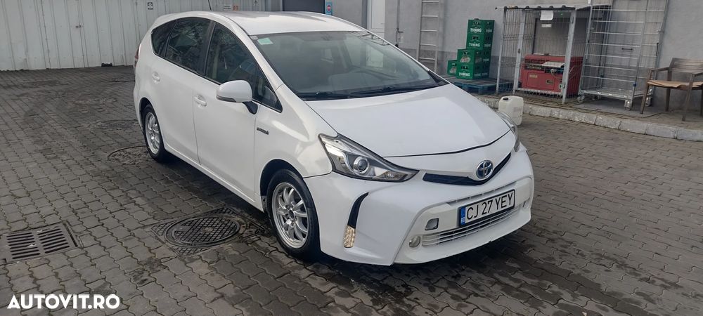 Toyota Prius+ - 10