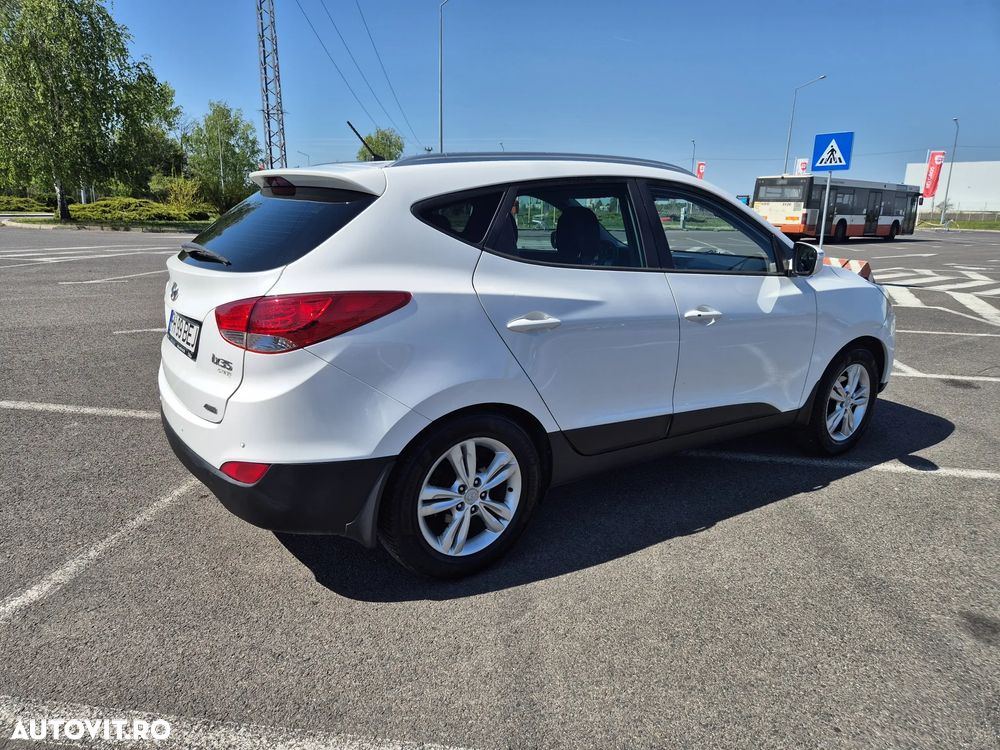Hyundai ix35 2.0 CRDI High 4WD GLS Style+ - 2