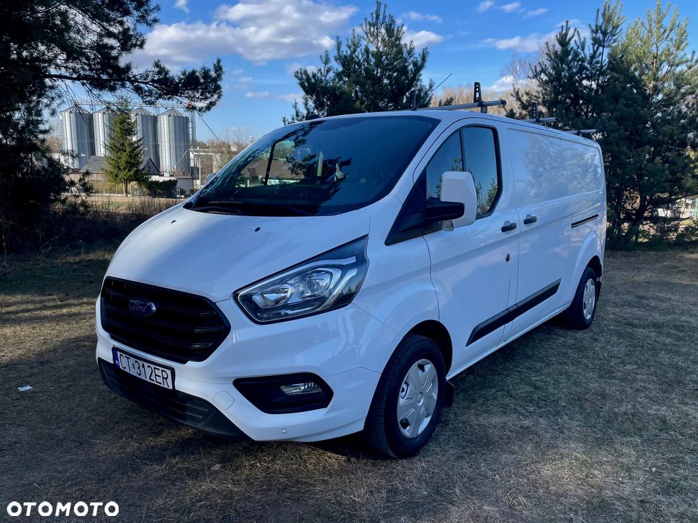 Ford Transit Custom Van - 1