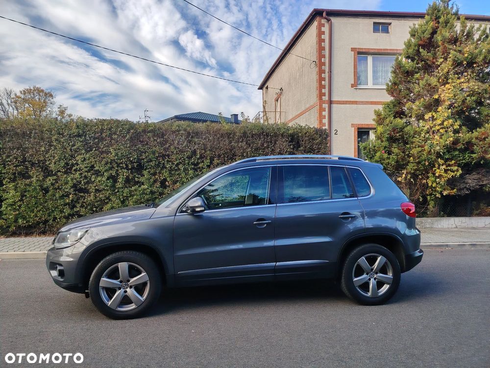 Volkswagen Tiguan - 4