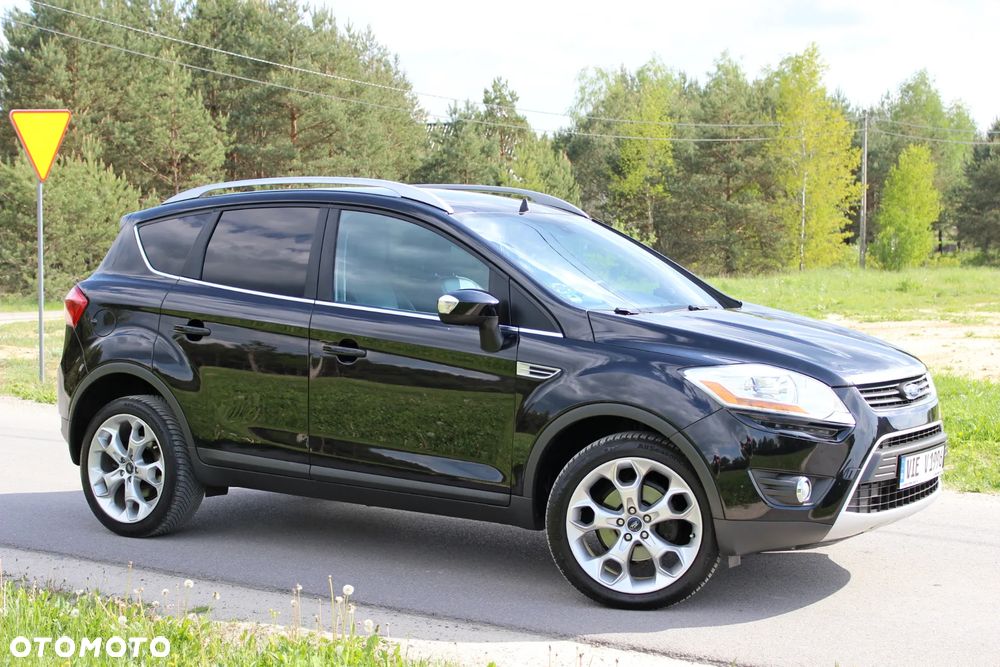 Ford Kuga 2.0 TDCi 2x4 Titanium - 2