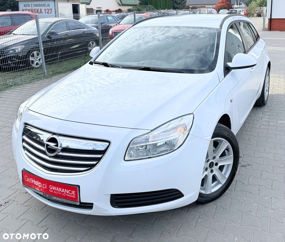 Opel Insignia - 25