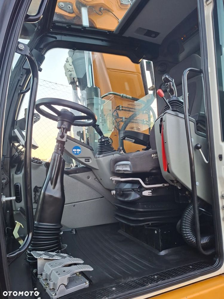 Liebherr A 914 compact Rototilt - 32
