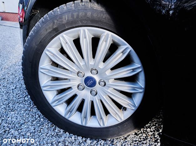 Ford Mondeo - 22