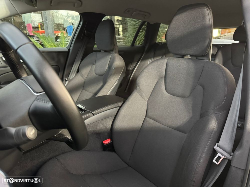 Volvo V60 2.0 T6 AWD TE R-Design Expression - 18