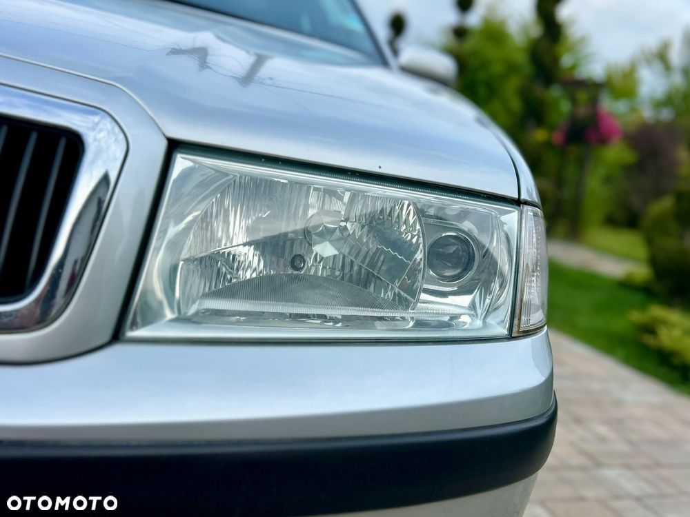 Skoda Octavia 1.4 Ambiente - 6