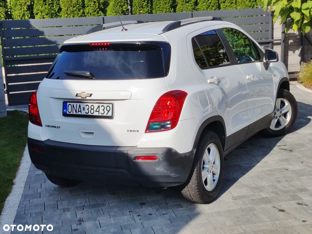 Chevrolet Trax 1.6 LS - 6
