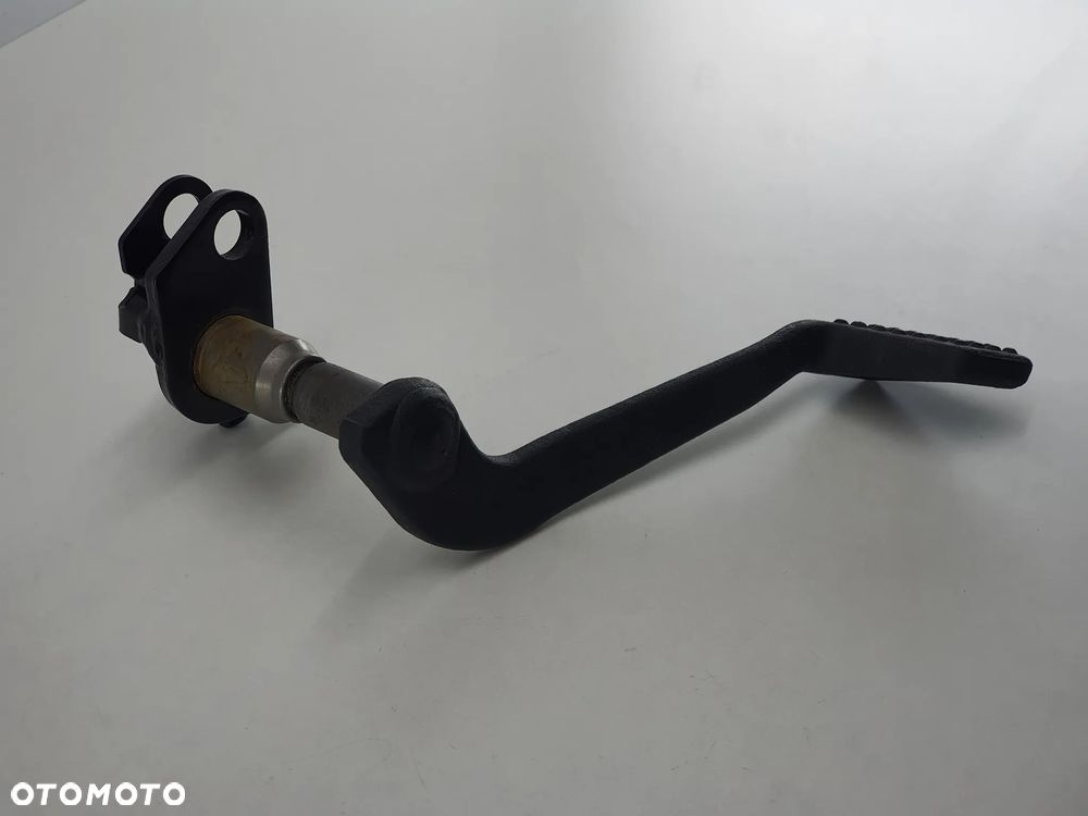 DZWIGNIA HAMULCA STOPKA PODNOZEK   CAN AM RYKER - 3