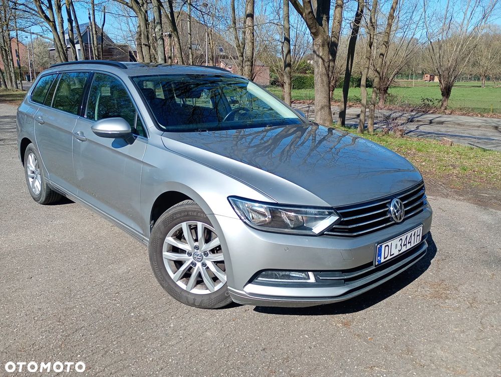 Volkswagen Passat 2.0 TDI BMT Comfortline - 1