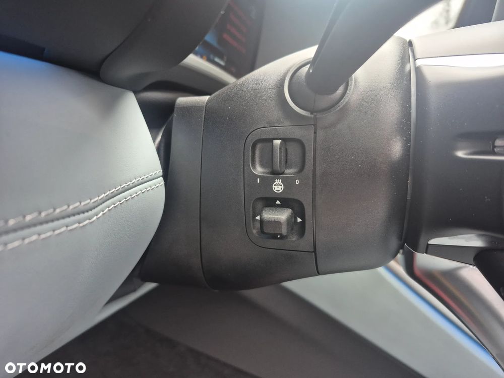 Mercedes-Benz AMG GT - 37