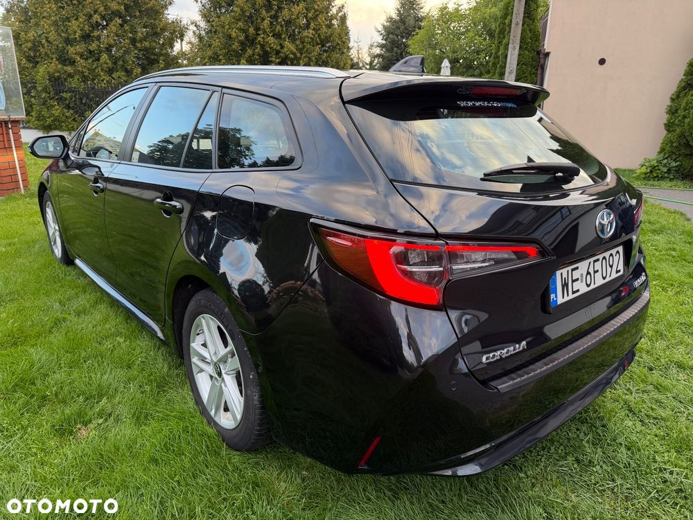 Toyota Corolla 1.8 Hybrid Comfort - 6