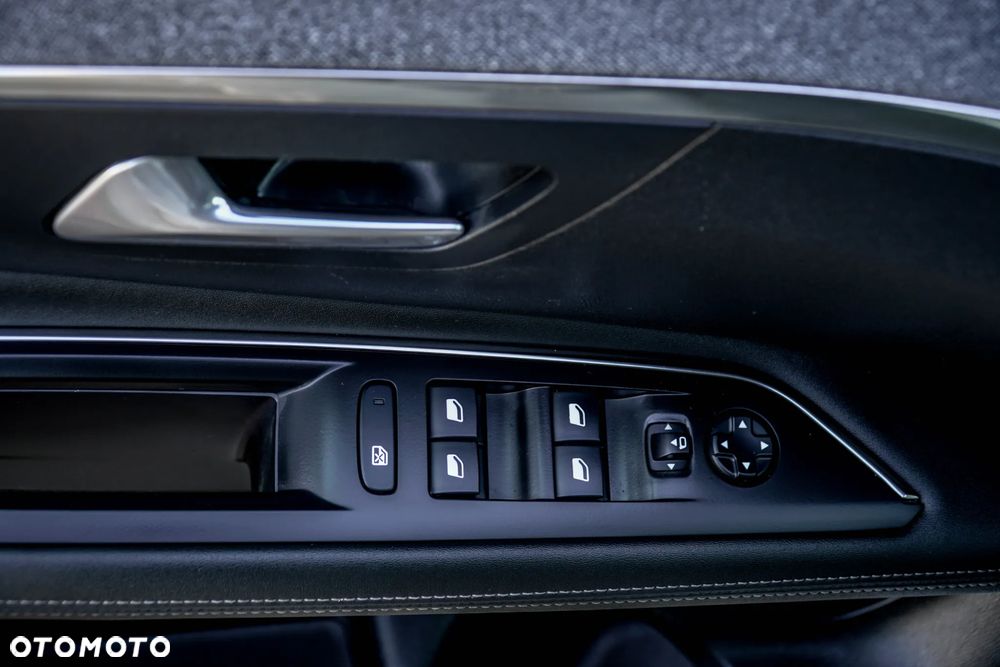 Peugeot 3008 BlueHDi 130 Stop & Start Allure - 34