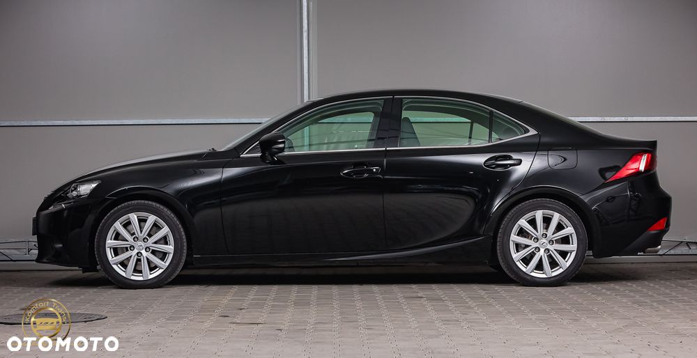 Lexus IS 200t Elite - 8