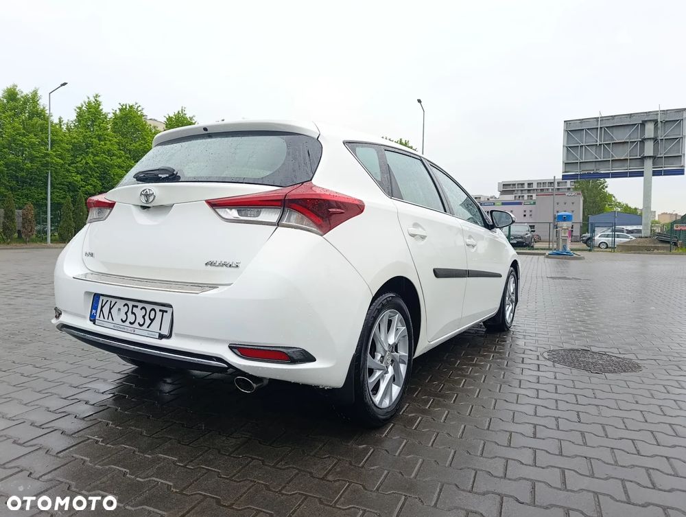 Toyota Auris 1.6 D-4D Edition-S - 4