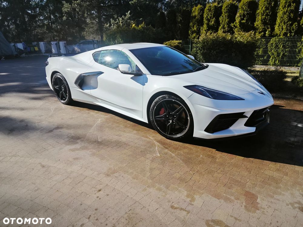 Chevrolet Corvette - 2