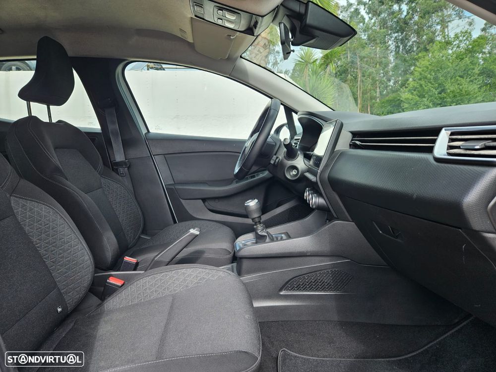 Renault Clio BLUE dCi 85 EXPERIENCE - 14
