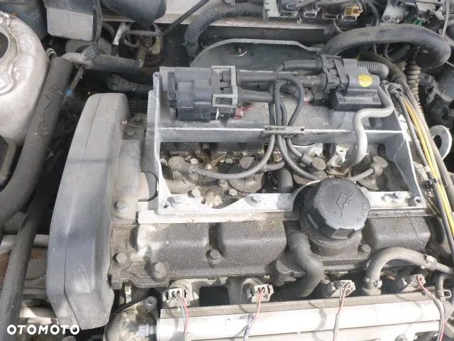 SILNIK VOLVO S40 V40 2.0 16V B4204S - 6