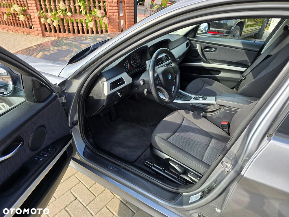 BMW Seria 3 - 8