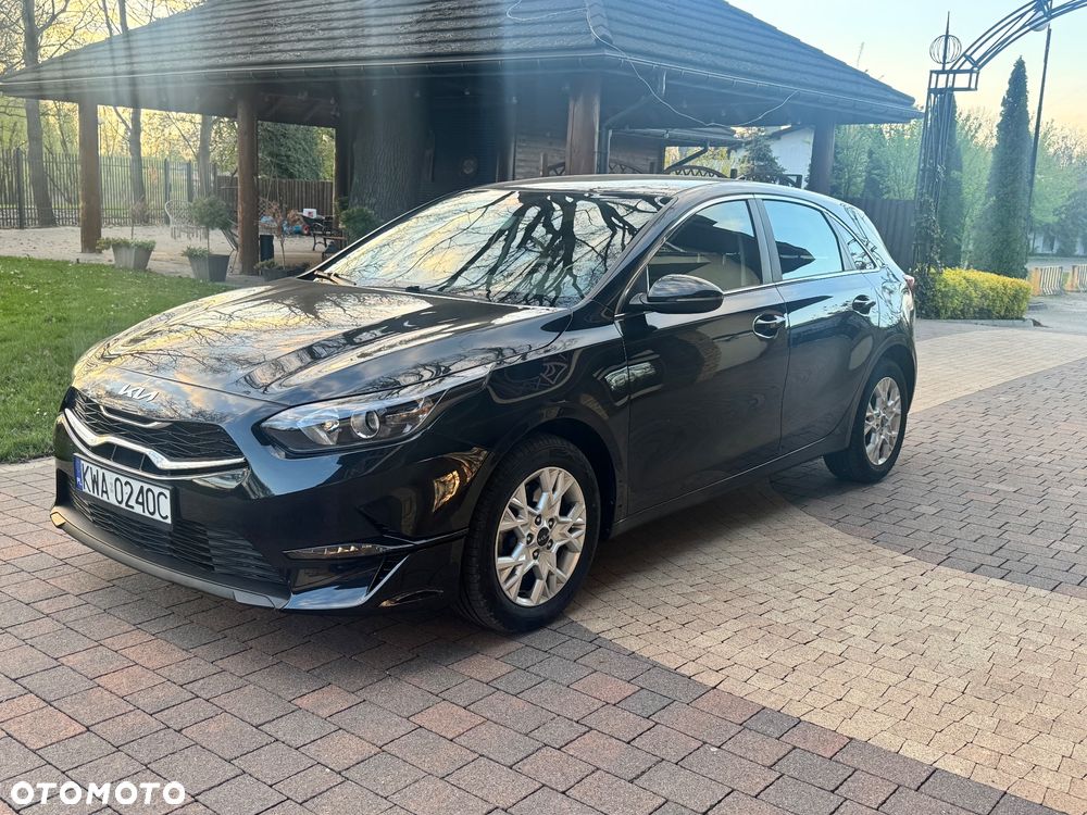 Kia Ceed 1.6 CRDi Eco-Dynamics+ (48V Mild-Hybrid) Platinum Edition - 1