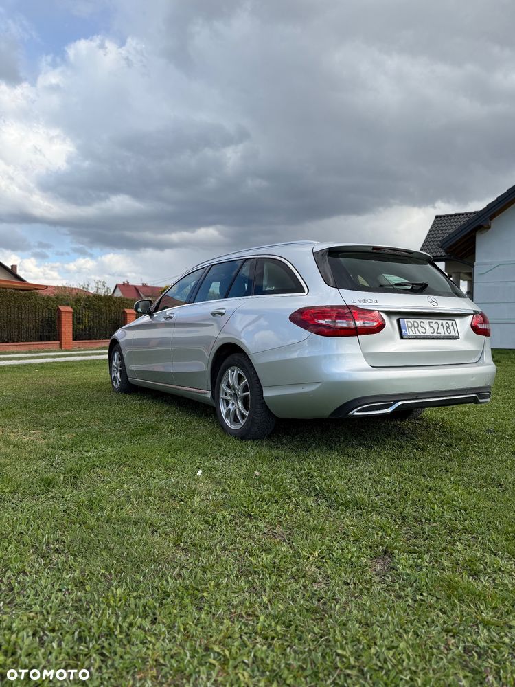 Mercedes-Benz Klasa C 180 BlueTEC 7G-TRONIC Edition 1 - 3