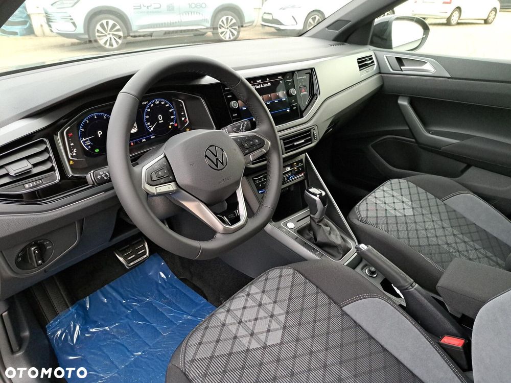 Volkswagen Taigo - 10