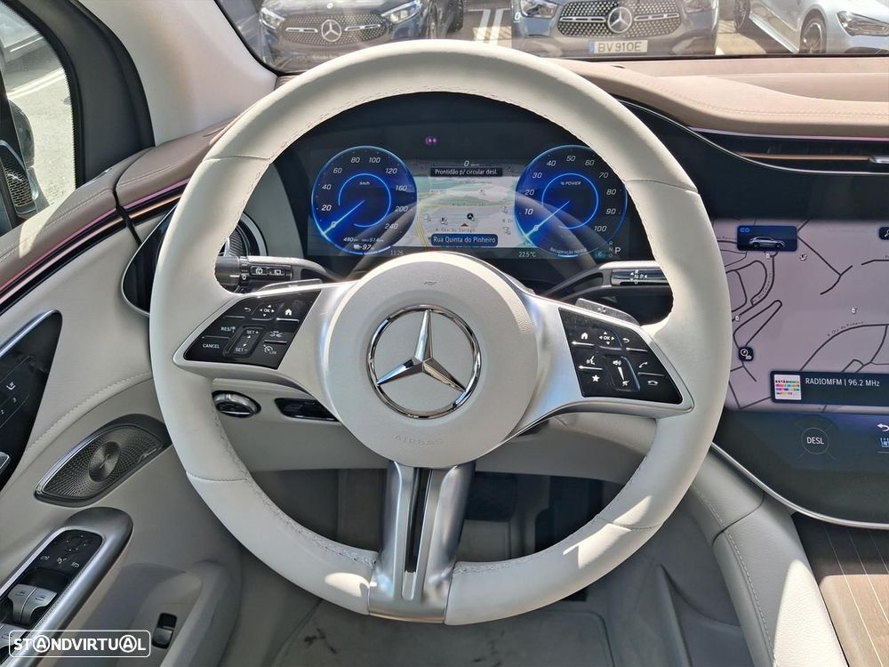 Mercedes-Benz EQE SUV 500 4Matic - 21
