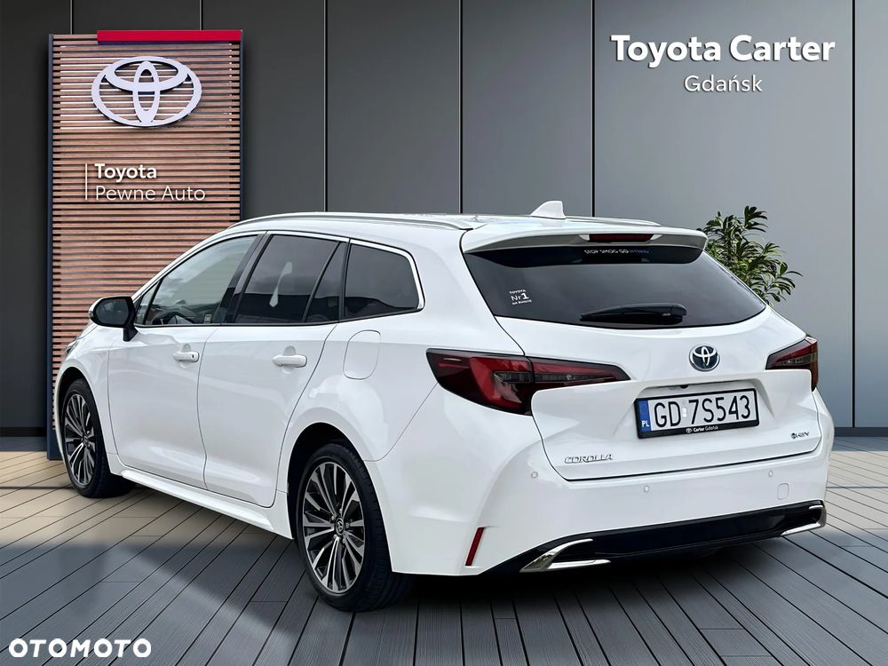 Toyota Corolla - 4