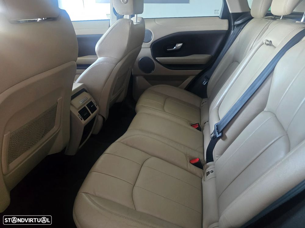 Land Rover Range Rover Evoque eD4 SE Dynamic — fotografia 19