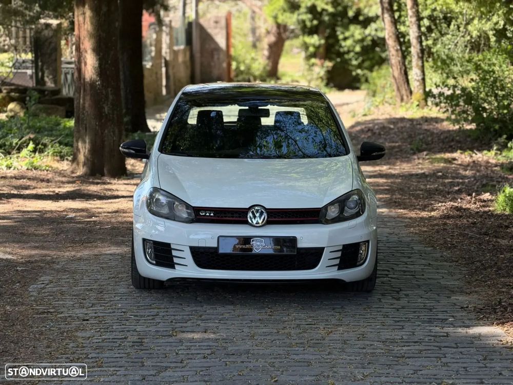 VW Golf - 35