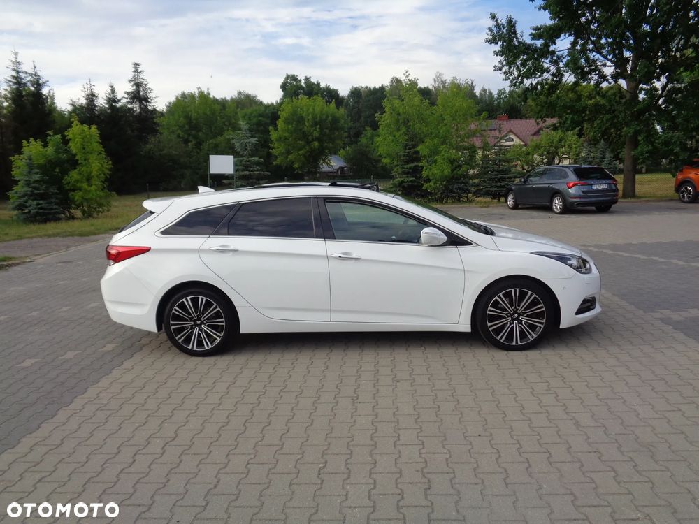 Hyundai i40 Kombi 1.7 CRDi DCT Premium - 19