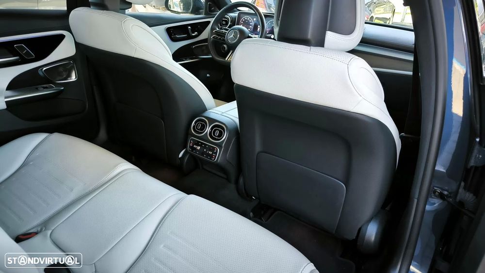 Mercedes-Benz C 300 d AMG Line - 49